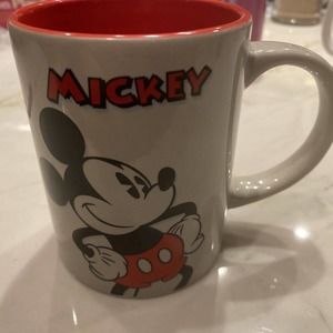 Classic Disney Mickey Mouse Coffee Mug by Jerry Leigh Gray Red 4.5” Super Clean